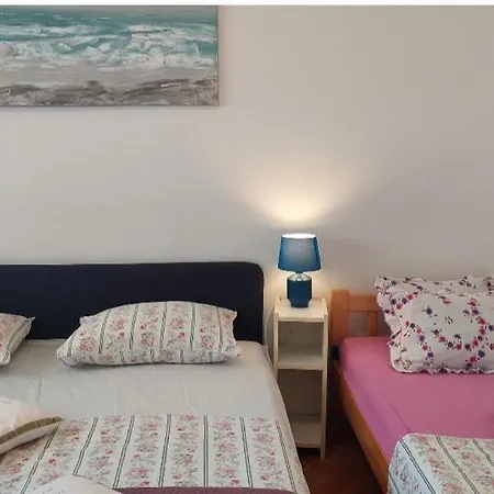 Dubrovacka Apartment Split