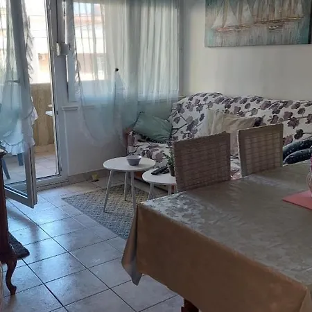 Apartamento Dubrovacka *